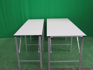 Schmaler u. breiter Tisch